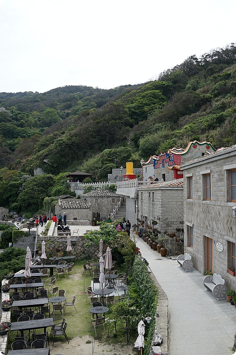 【芹壁村】山城異國浪漫風情 X 珍奶沙灘X Q版播音站，一起漫步地中海的小希臘～ @捲捲頭 ♡ 品味生活