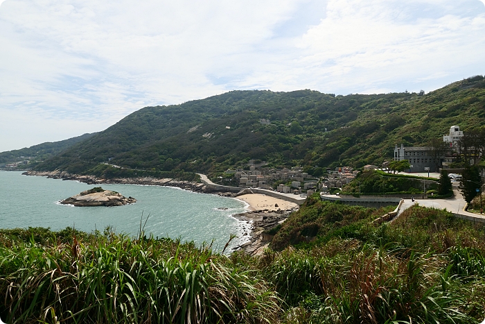 【芹壁村】山城異國浪漫風情 X 珍奶沙灘X Q版播音站，一起漫步地中海的小希臘～ @捲捲頭 ♡ 品味生活