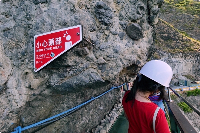 花蓮【親不知子步道】漂浮海上的玻璃棧道（門票.停車資訊） @捲捲頭 ♡ 品味生活