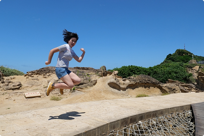 【野柳地質公園】海蝕奇觀優雅女王頭、俏皮公主、浮球秘境。小漁村、步道、沙灘、海岸，一日遊好舒心～ @捲捲頭 ♡ 品味生活