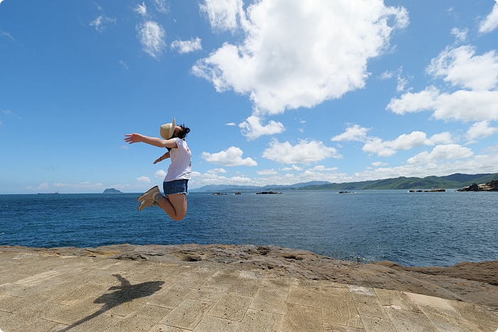 【野柳地質公園】海蝕奇觀優雅女王頭、俏皮公主、浮球秘境。小漁村、步道、沙灘、海岸，一日遊好舒心～ @捲捲頭 ♡ 品味生活