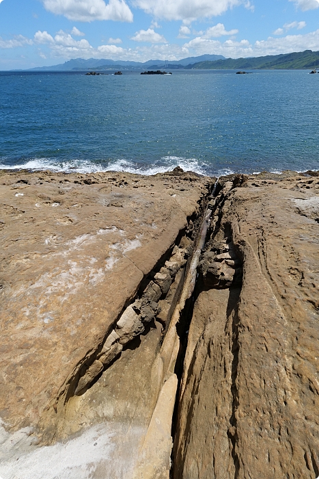 【野柳地質公園】海蝕奇觀優雅女王頭、俏皮公主、浮球秘境。小漁村、步道、沙灘、海岸，一日遊好舒心～ @捲捲頭 ♡ 品味生活