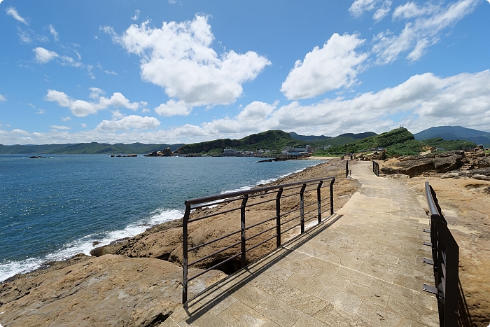 【野柳地質公園】海蝕奇觀優雅女王頭、俏皮公主、浮球秘境。小漁村、步道、沙灘、海岸，一日遊好舒心～ @捲捲頭 ♡ 品味生活