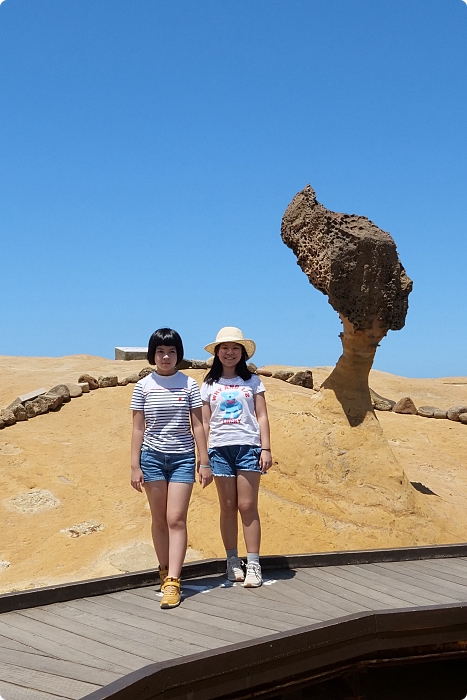 【野柳地質公園】海蝕奇觀優雅女王頭、俏皮公主、浮球秘境。小漁村、步道、沙灘、海岸，一日遊好舒心～ @捲捲頭 ♡ 品味生活