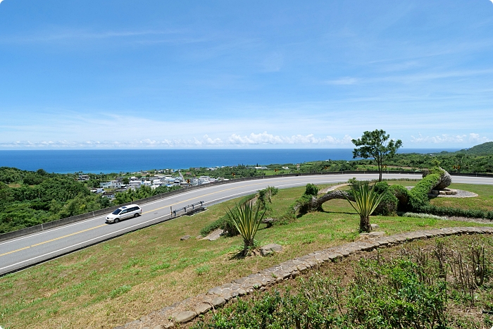 台東金剛大道，山與海的交界，還有最美山海公路、飛奔太平洋海天一色大道、直奔太陽調頭的界線！ @捲捲頭 ♡ 品味生活