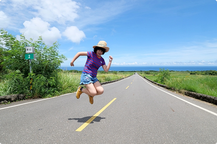 台東金剛大道，山與海的交界，還有最美山海公路、飛奔太平洋海天一色大道、直奔太陽調頭的界線！ @捲捲頭 ♡ 品味生活