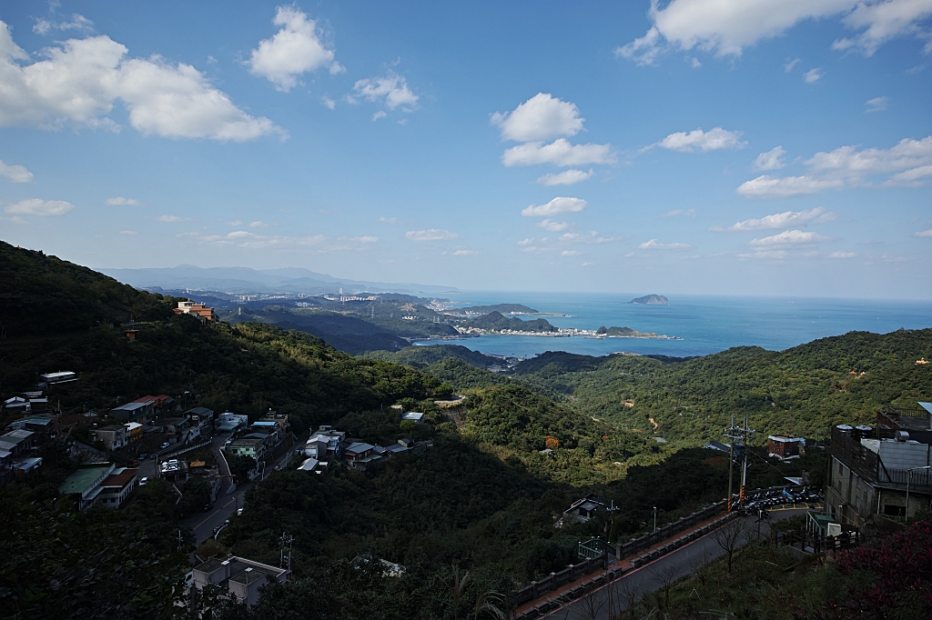 【東北角一日遊】OPEN醬隧道、飛天掃帚、彩色漁村、胖河豚單車、隱藏版大溪漁港吃現撈、環海登山步道，淘金小鎮 @捲捲頭 ♡ 品味生活