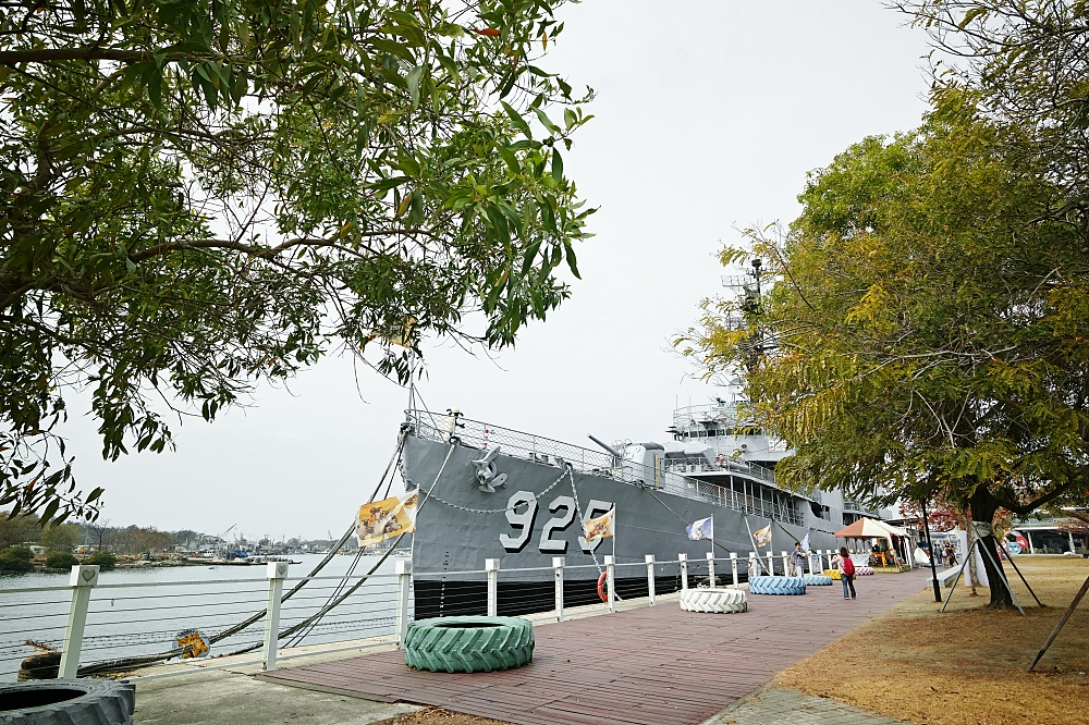 台南安平定情碼頭-德陽艦園區，笑笑羊狂歡派對登場！快來跟英國羊群搭肩拍照～（附優惠券） @捲捲頭 ♡ 品味生活