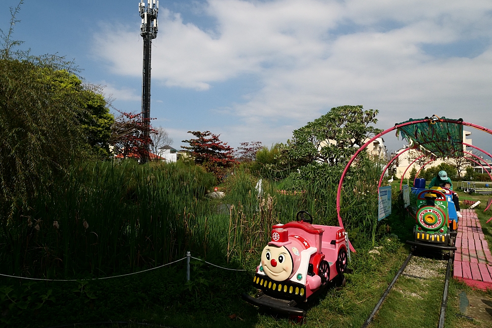 雲林》鵝童樂園。免門票景點，暢玩旋轉天鵝、搶拍大天鵝溜滑梯曬美照，溜小孩好去處！ @捲捲頭 ♡ 品味生活