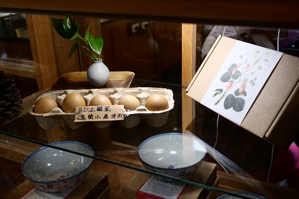 【飛魚食染鹽滷豆花專賣舖】藏在傳統市場附近的小清新，出乎意料的舌尖美食~ @捲捲頭 ♡ 品味生活