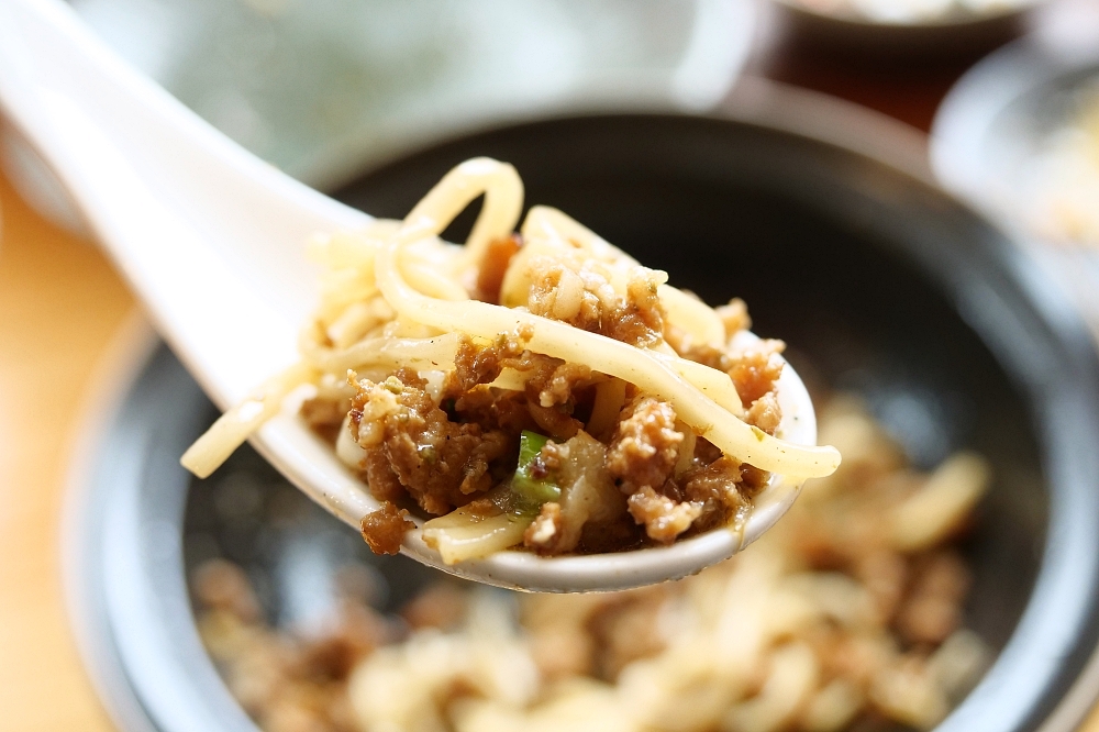 宜蘭美食》木蘭春生。從種菜到出菜一手包辦！必點瓜仔飯、炸醬麵套餐，很多人都直接點一套～ @捲捲頭 ♡ 品味生活