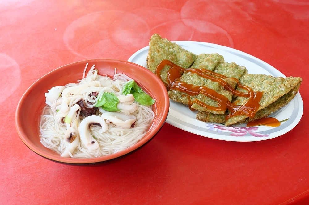 澎湖瑞師傅海菜煎餅。必點海菜煎餅、小管麵線，CP 值超高的街頭好味道 @捲捲頭 ♡ 品味生活