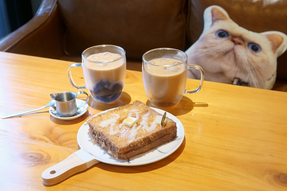 扯貓尾香港cafe，可愛加菲貓坐鎮！道地港式點心下午茶超銷魂，老闆開店隨性，一週只營業三天。 @捲捲頭 ♡ 品味生活