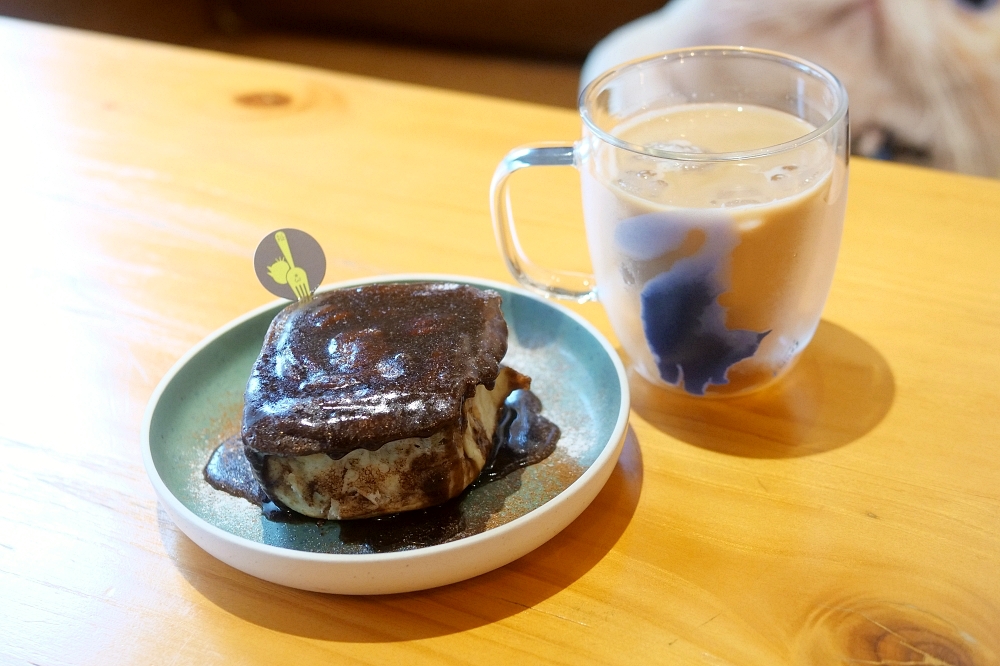 扯貓尾香港cafe，可愛加菲貓坐鎮！道地港式點心下午茶超銷魂，老闆開店隨性，一週只營業三天。 @捲捲頭 ♡ 品味生活