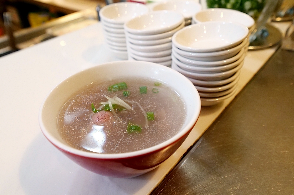 夏都城旅安平館，全台獨家室內200坪遊樂園！超值加贈飯店福圓鴨晚餐，甜品還有古早味木桶豆花，甜鹹都好吃～ @捲捲頭 ♡ 品味生活