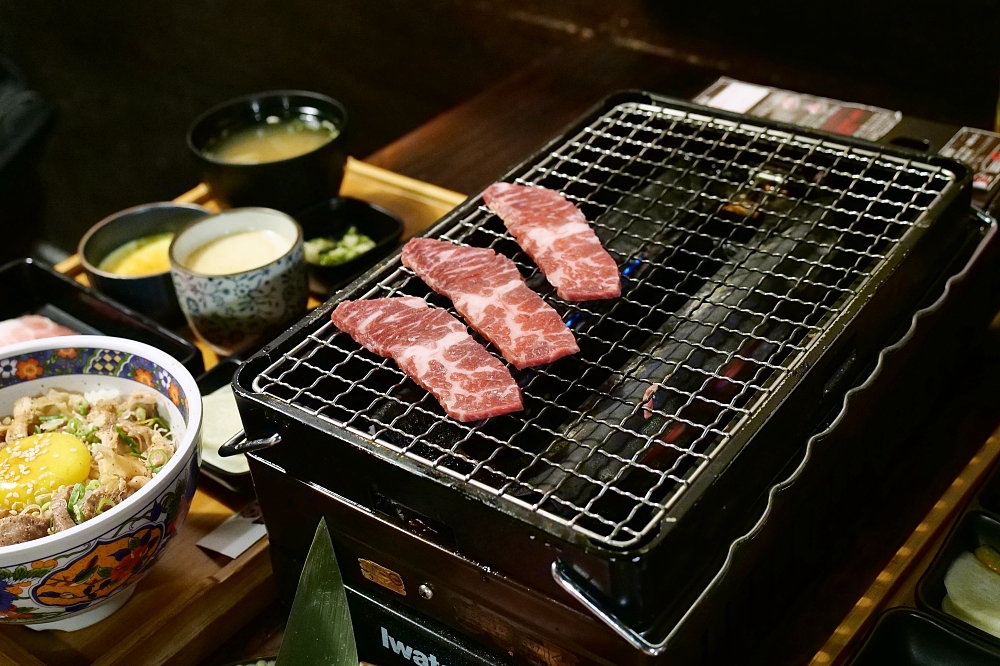 宜蘭豚兵衛個人燒肉，超高CP值的牛雞豚肉海鮮燒物套餐，飲料冰淇淋免費續飽 @捲捲頭 ♡ 品味生活