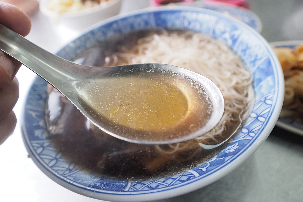 陳記當歸鴨宜蘭店，大推順口當歸湯與肉多的鴨片飯（菜單價錢） @捲捲頭 ♡ 品味生活