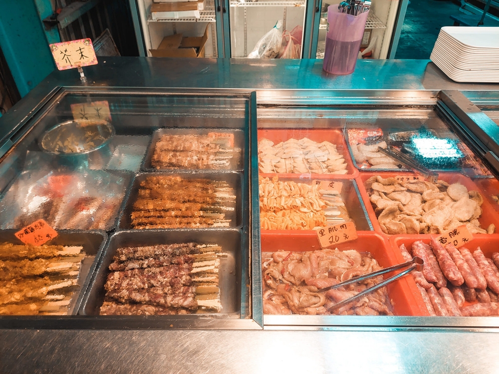 宜蘭太平洋釣蝦場》這間釣蝦場根本就是餐廳，邊烤肉邊釣蝦超能殺時間 @捲捲頭 ♡ 品味生活