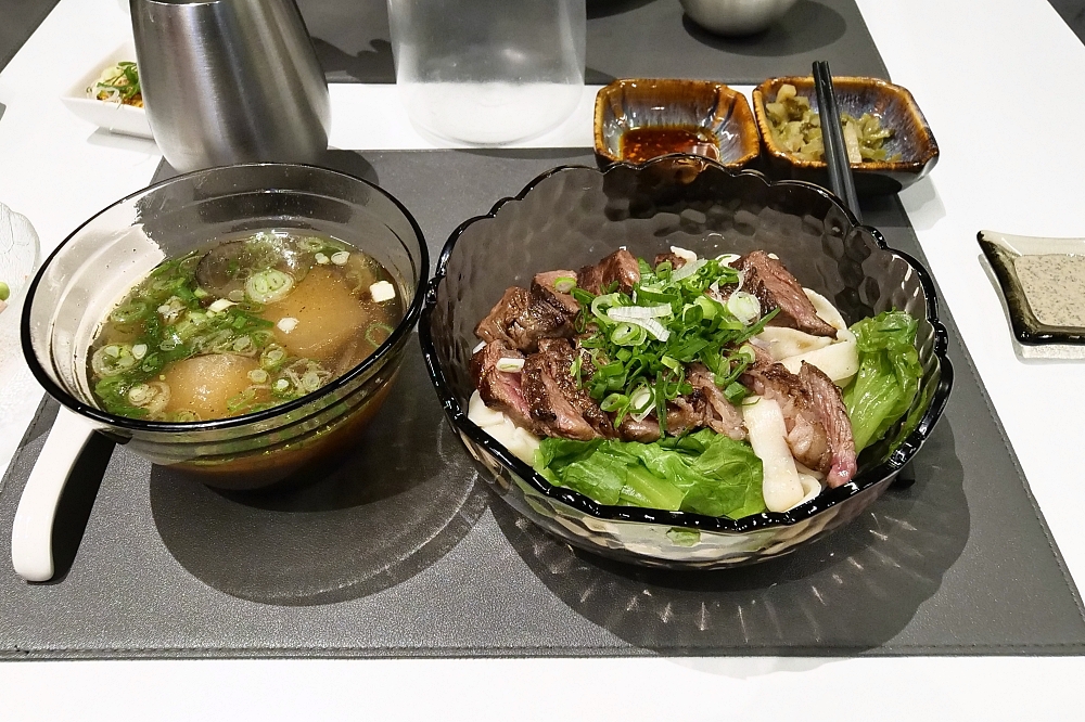 【羅東】牛麵 Goodnood，一碗500元的牛肉麵好吃嗎，四湯＋五肉＋麵體的排列組合（附菜單） @捲捲頭 ♡ 品味生活