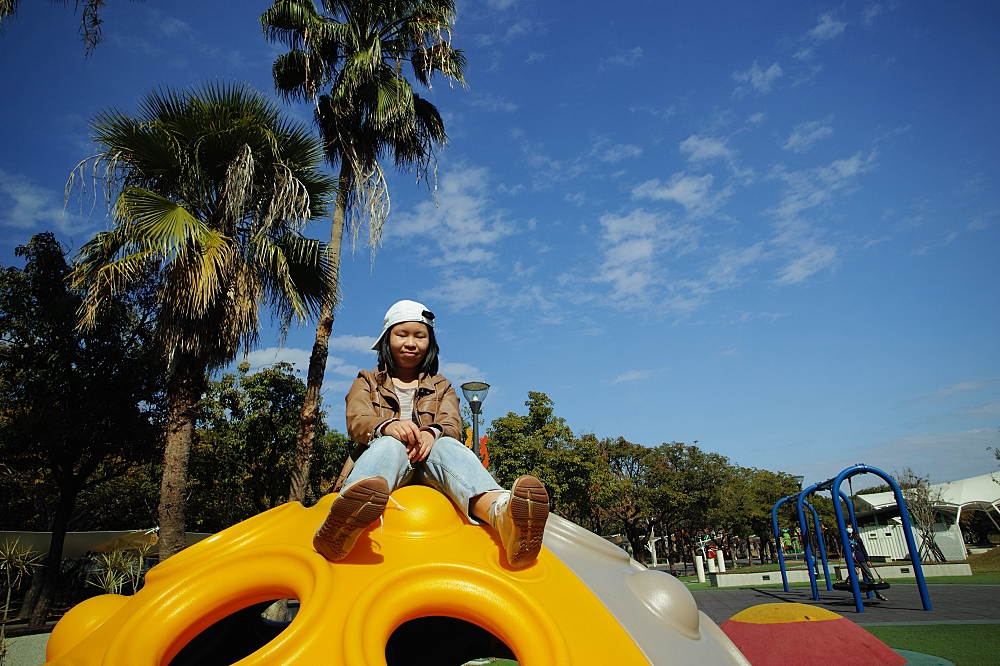 雲林斗六膨鼠森林公園，繽紛的馬賽克松鼠陪你玩，橡木果溜滑梯，遊戲草原還有瑪利歐水管，通通免門票 @捲捲頭 ♡ 品味生活