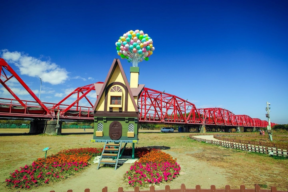 【雲林】西螺蝴蝶公園，天外奇蹟氣球小屋免費拍，童話風格造景超吸睛 @捲捲頭 ♡ 品味生活