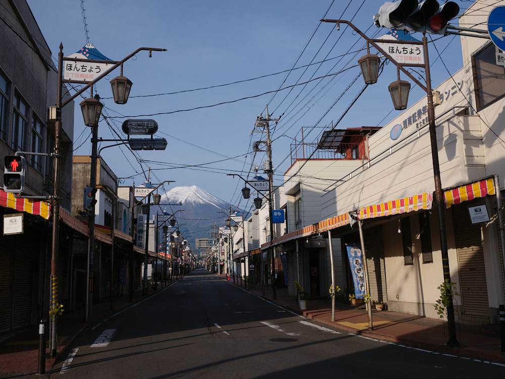 【本町二丁目商店街】富士山河口湖拍照打卡景點推薦 @捲捲頭 ♡ 品味生活