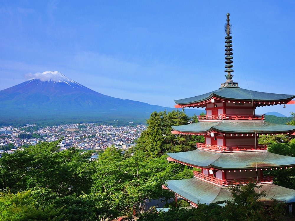 【新倉山淺間公園】攻頂400階的富士山展望台，就可以蒐集最美明信片場景 @捲捲頭 ♡ 品味生活