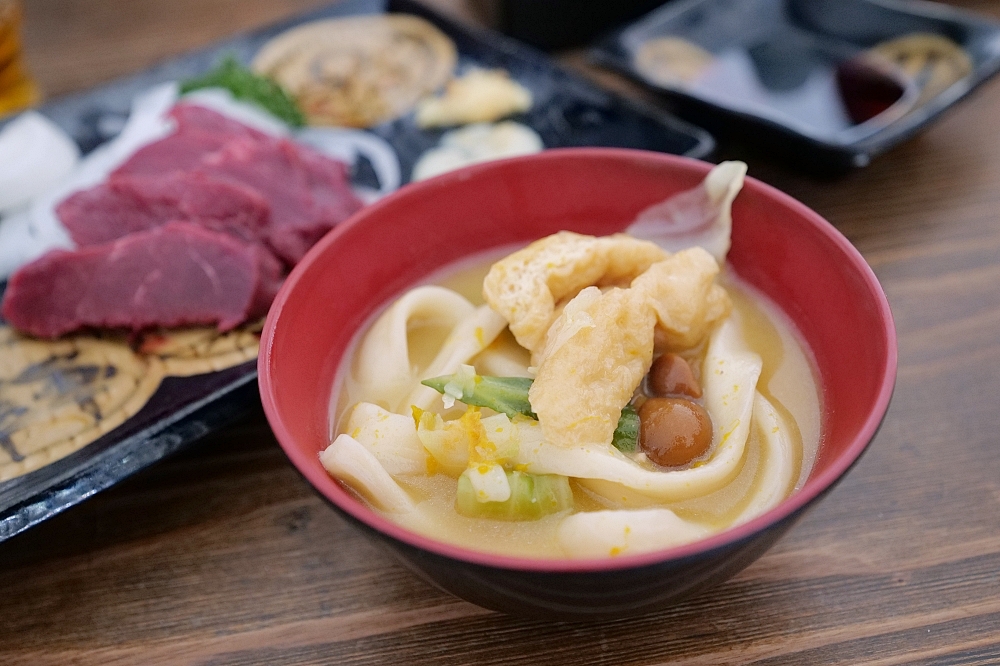 【不動茶屋東戀路店】河口湖美食必到，在白色雲朵裡吃美味的鄉土料理 @捲捲頭 ♡ 品味生活