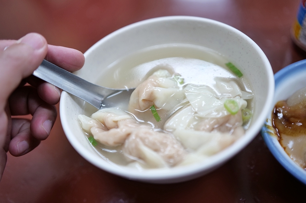 台中茂川肉丸，第二市場旁老字號肉丸店(米其林餐盤推薦) @捲捲頭 ♡ 品味生活