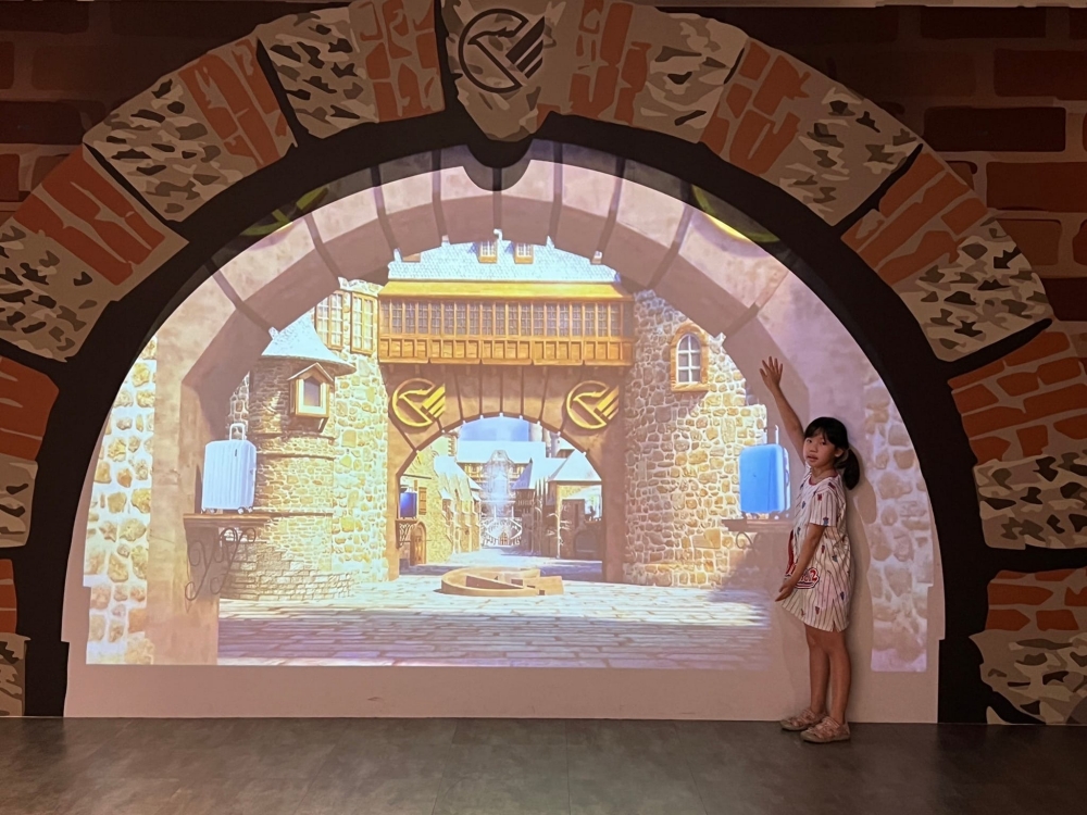 萬國通路創意觀光工廠｜2026 台南室內景點推薦：網美泡泡屋與 DIY 體驗全攻略 @捲捲頭 ♡ 品味生活