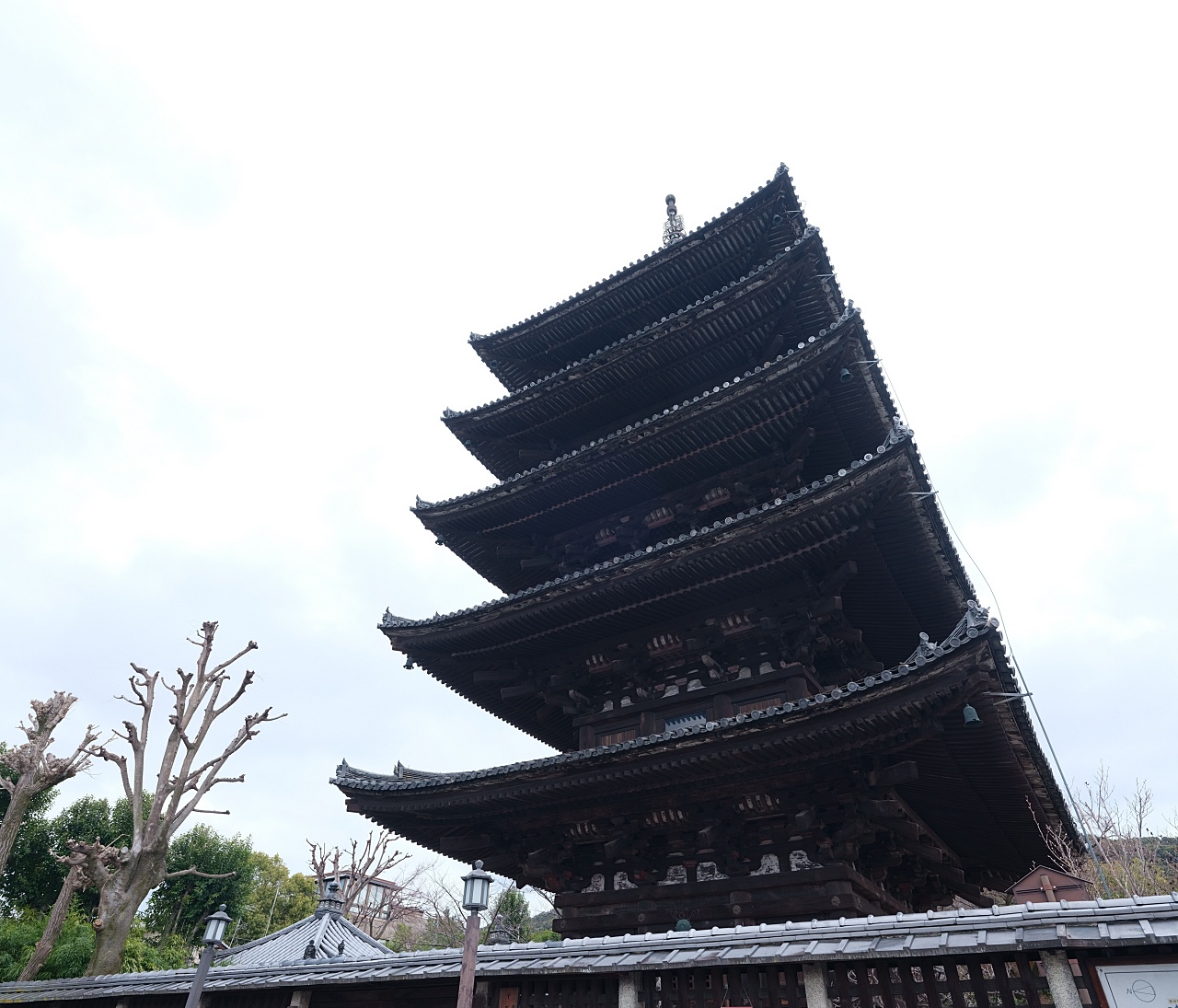 京都【清水寺】穿梭世界遺產時光隧道，門票、交通、美食景點體驗全攻略 @捲捲頭 ♡ 品味生活