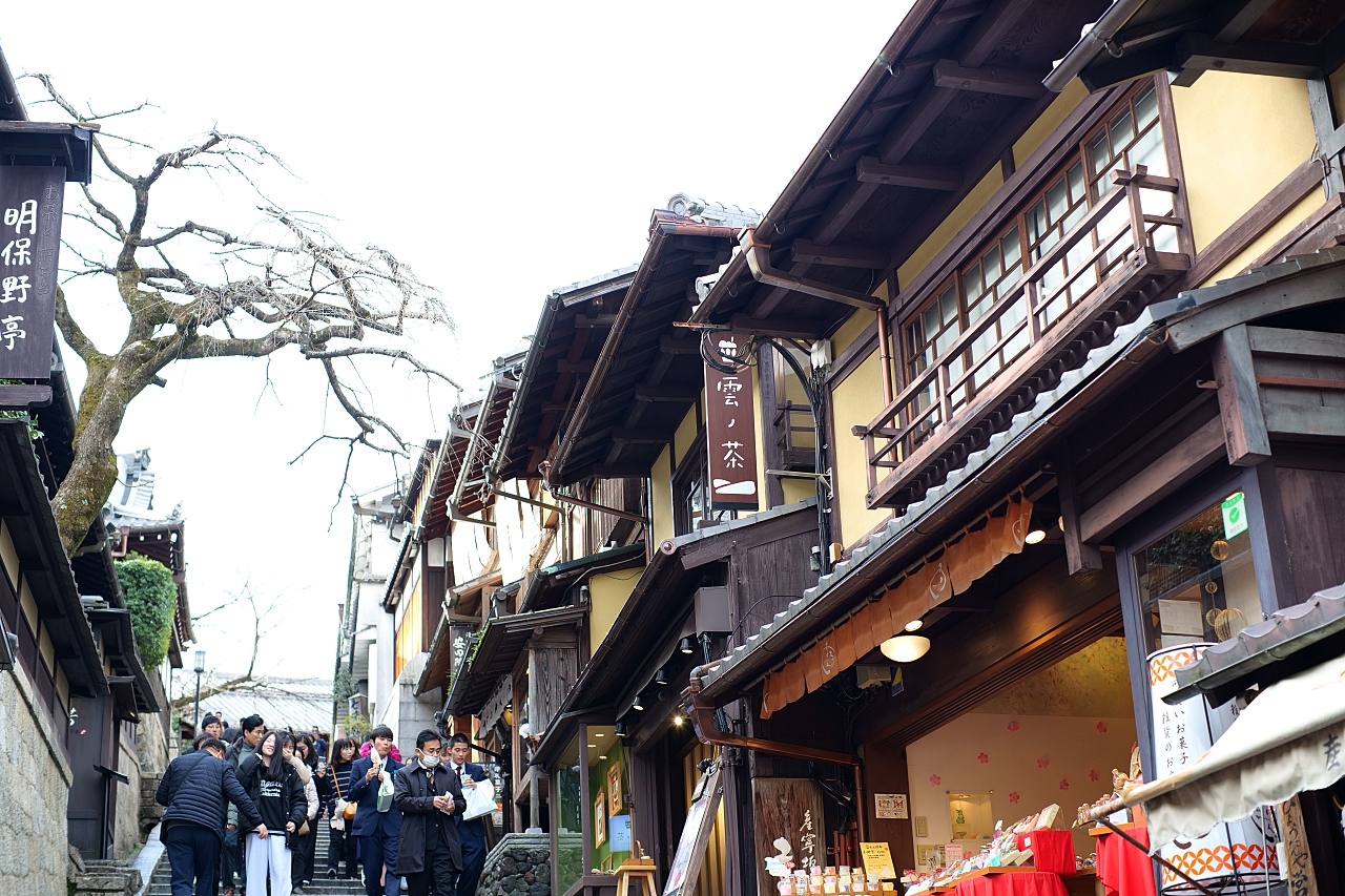 京都【清水寺】穿梭世界遺產時光隧道，門票、交通、美食景點體驗全攻略 @捲捲頭 ♡ 品味生活