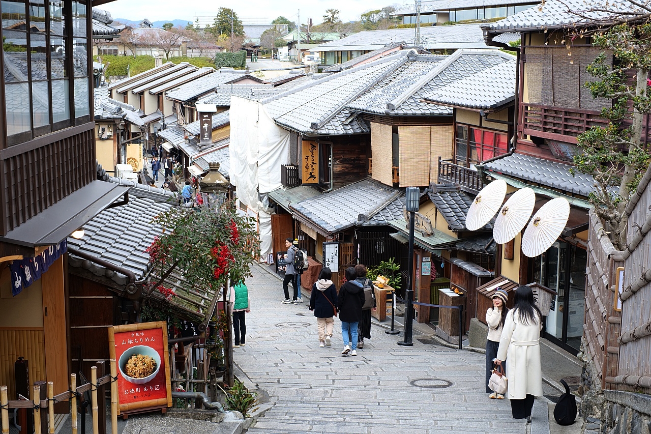 京都【清水寺】穿梭世界遺產時光隧道，門票、交通、美食景點體驗全攻略 @捲捲頭 ♡ 品味生活