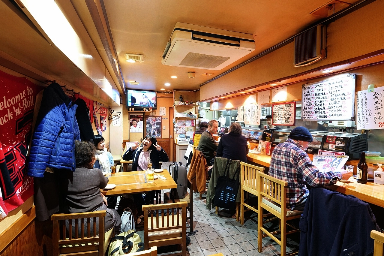 【天神橋筋商店街美食】ダイワ食堂天五店，經典大阪燒、廣島燒來一份，必點蝦平燒（附菜單） @捲捲頭 ♡ 品味生活