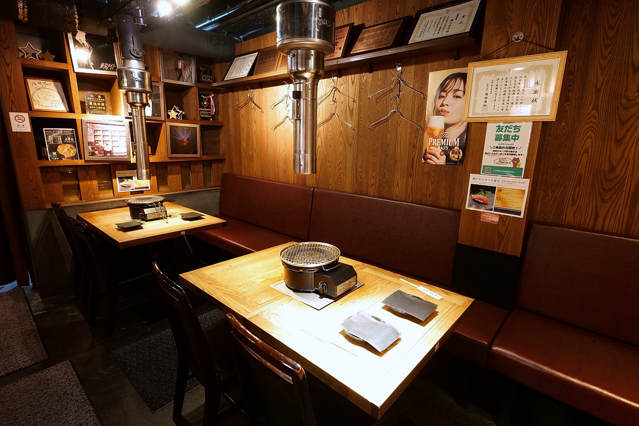 【神戶牛燒肉八坐和本店】來吃日本神戶牛，菜單、環境、菜色全攻略。 @捲捲頭 ♡ 品味生活