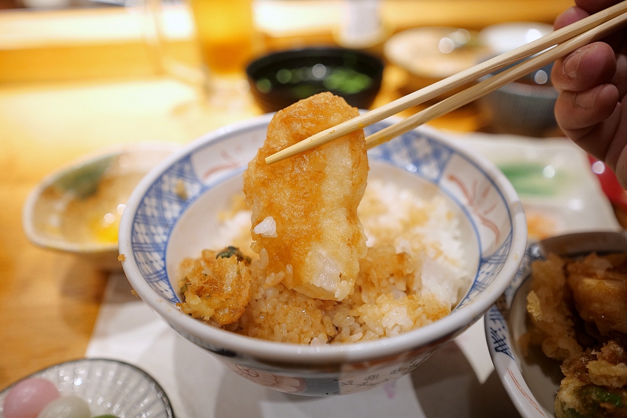 京都【Makino天丼まきの】熱門巨無霸天丼店，新鮮現炸（附菜單） @捲捲頭 ♡ 品味生活