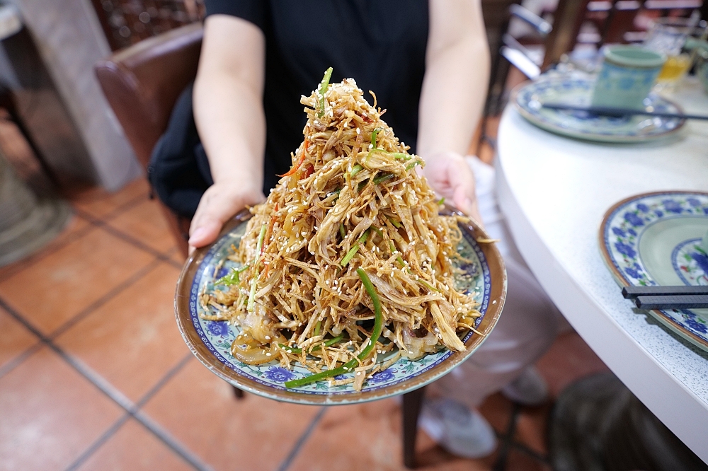 澳門美食【贏到粥】好吃手撕雞、卜卜蜆，美味上桌，菜單、訂位資訊一次分享。 @捲捲頭 ♡ 品味生活