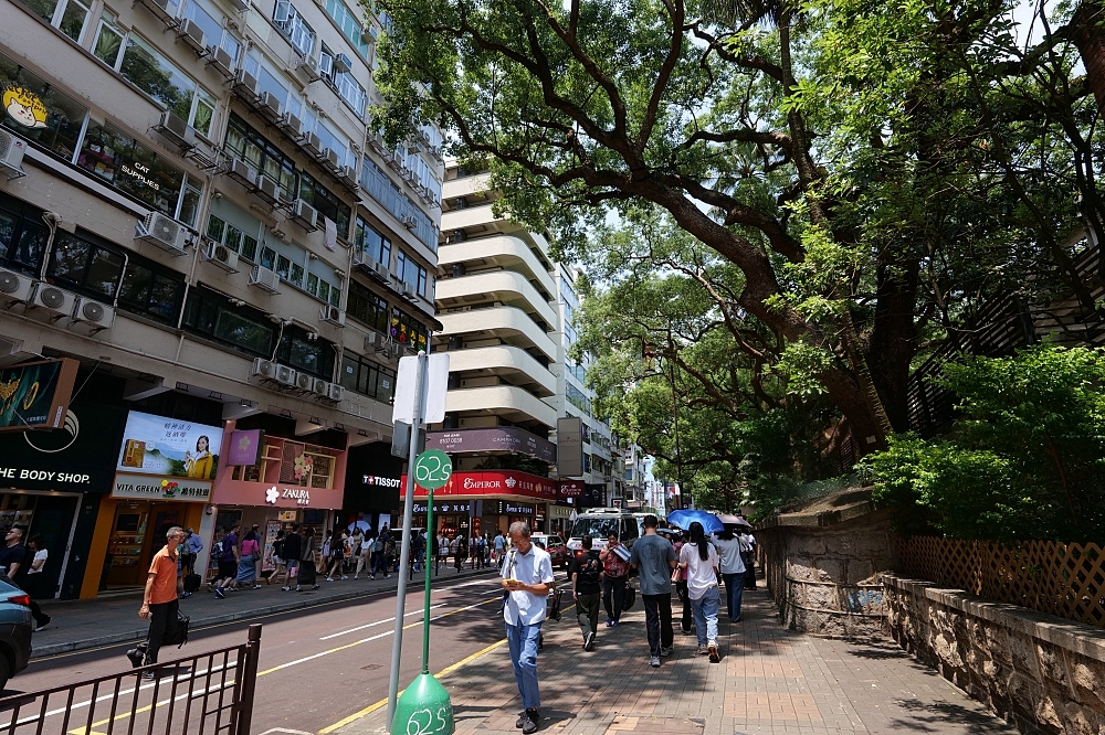 香港景點推薦》合味道紀念館，來拍巨大杯麵、泡麵DIY真好玩 @捲捲頭 ♡ 品味生活