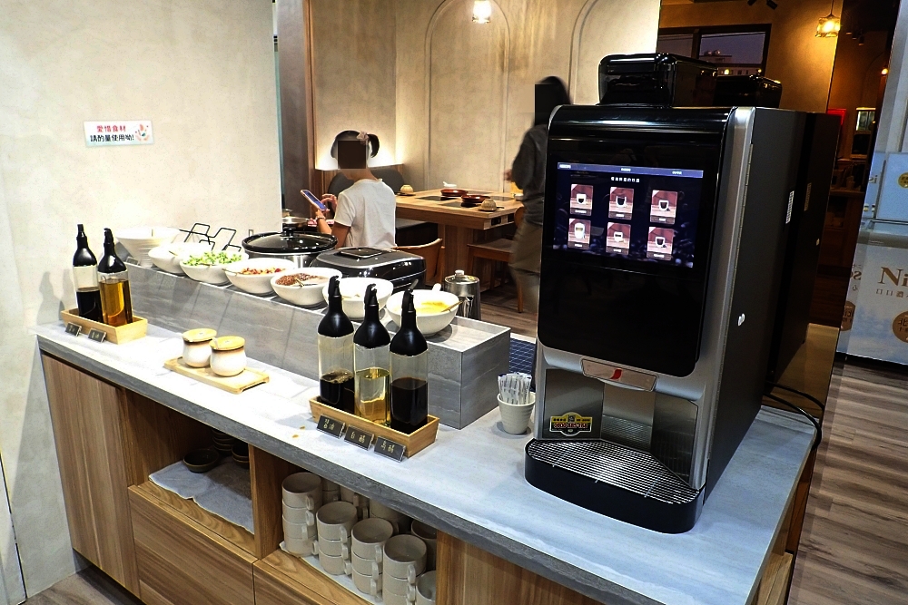 【Lumi露迷鍋物】宜蘭冬山火鍋店評價5星，肉多菜特別還吃到飽 @捲捲頭 ♡ 品味生活