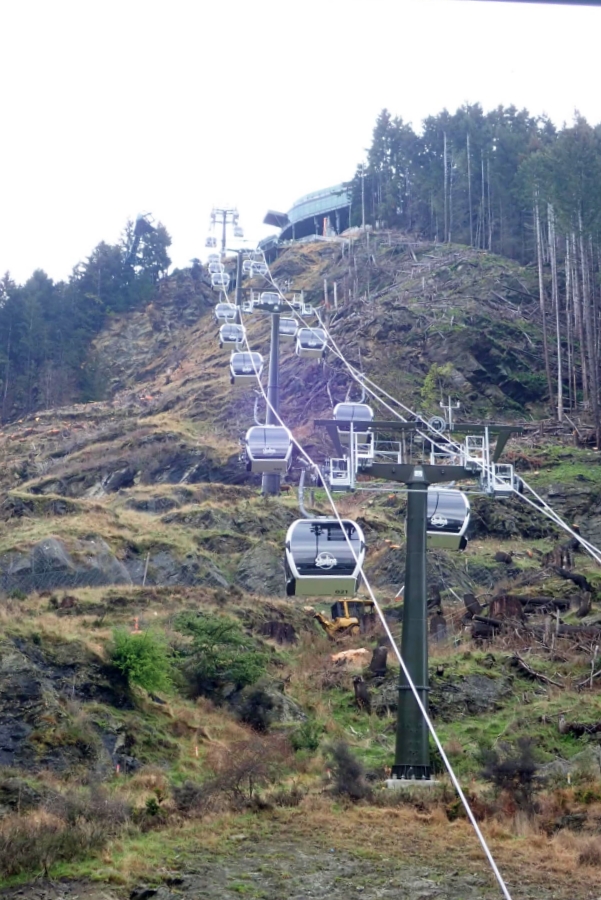 【Skyline Luge】皇后鎮必玩斜坡滑車，門票優惠、交通、空中纜車體驗全攻略 @捲捲頭 ♡ 品味生活