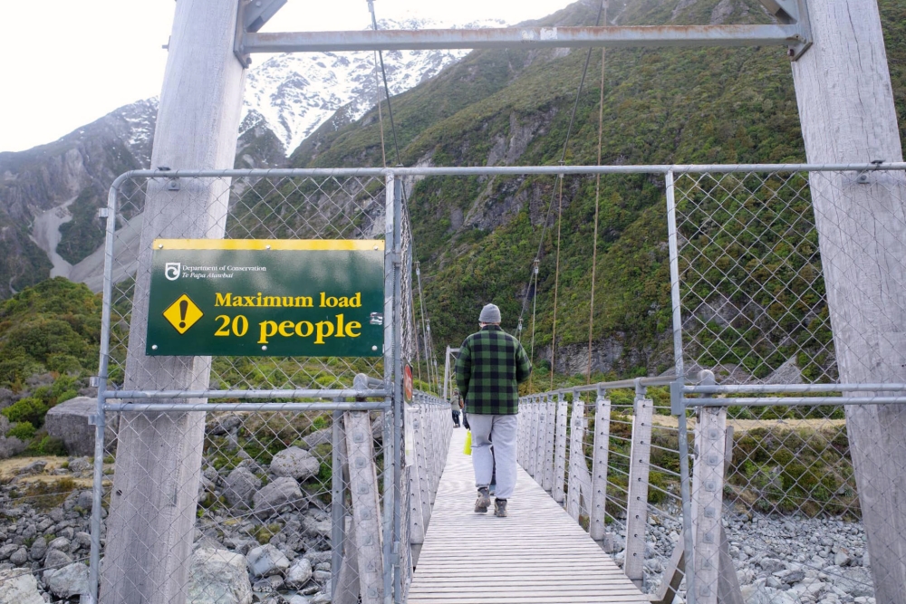 【Hooker Valley Track】紐西蘭最美健行步道，免門票、停車、環境全攻略。 @捲捲頭 ♡ 品味生活