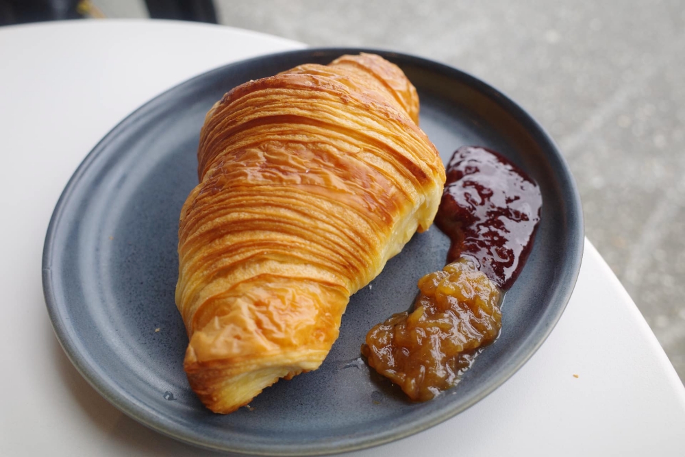 Pembroke Patisserie烘焙店好吃又好拍，在地人深愛的法式可頌跟甜甜圈這裡買 @捲捲頭 ♡ 品味生活