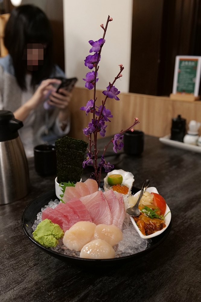 【猿燒日式料理】必點毛毛蟲壽司跟日式炸麻糬，基本都無雷（附菜單） @捲捲頭 ♡ 品味生活