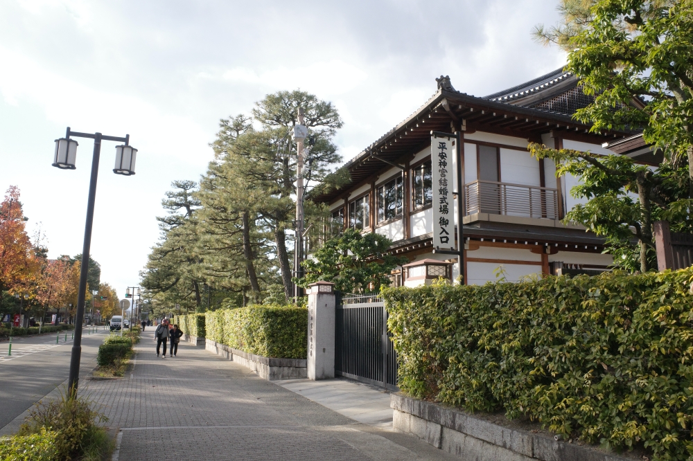 【Grill小寶】岡崎平安神宮旁，必吃百年家庭式平價蛋包飯 @捲捲頭 ♡ 品味生活