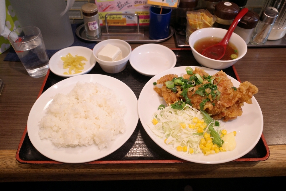 大阪福島美食【大洋軒】午餐定食一律790日元，超平價（菜單） @捲捲頭 ♡ 品味生活