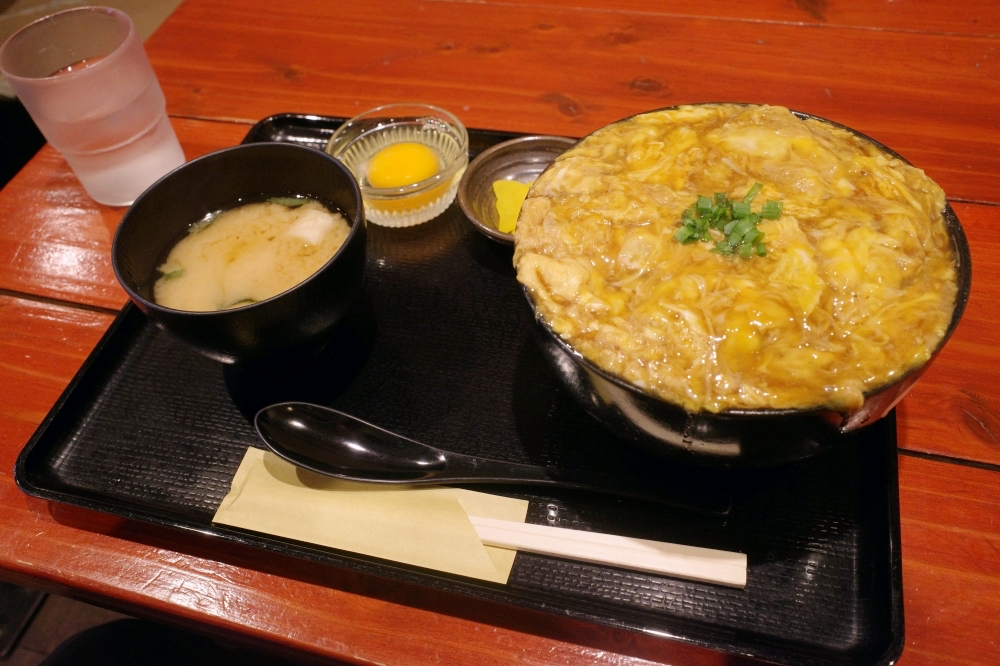 大阪美食【Pommier】巨大豬排飯推薦，4大丼飯均一價 1550日元（菜單） @捲捲頭 ♡ 品味生活