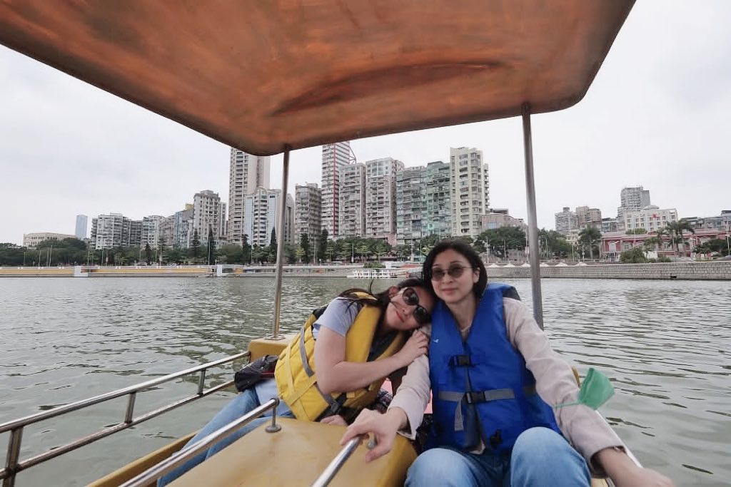 【南灣湖水上單車.大潭山滑草】來點少見的澳門親子行程，免費滑草還有便宜又好玩南灣踩天鵝船！ @捲捲頭 ♡ 品味生活