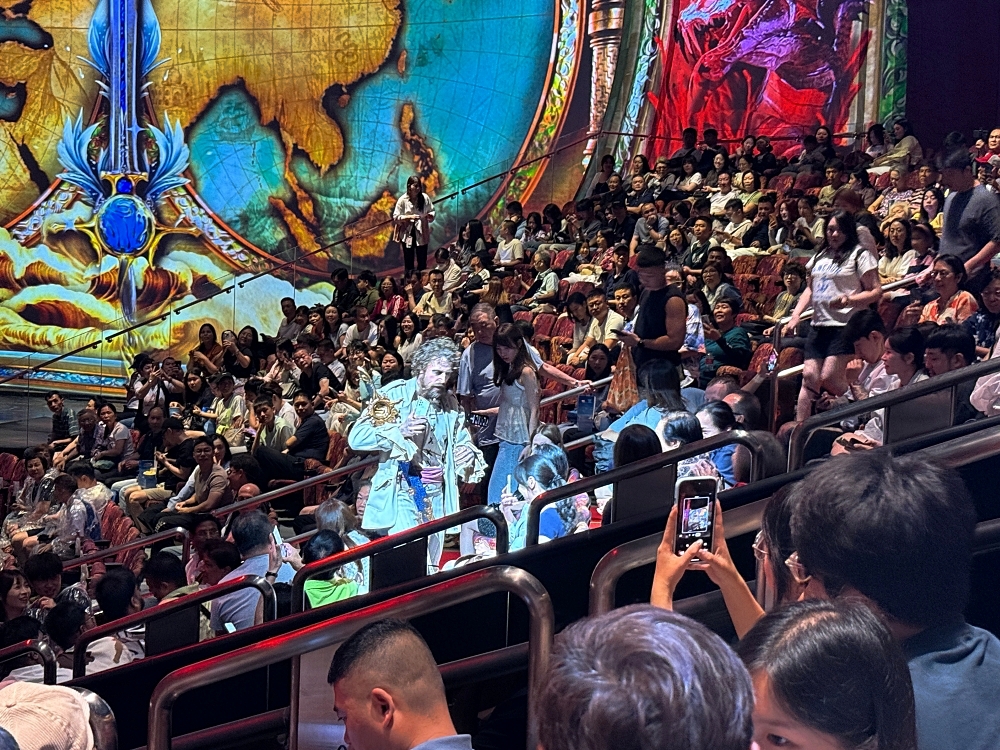 【澳門水舞間2025】新版回歸！一生必看現場秀, 高空特技＋跳水＋機車衝場通通來了 @捲捲頭 ♡ 品味生活