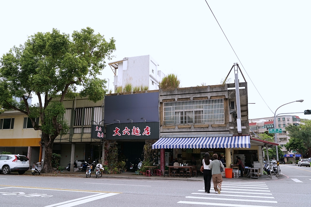 花蓮美食推薦｜在地人狂推「府前食坊」，這家蛋餅真的是神級！ @捲捲頭 ♡ 品味生活