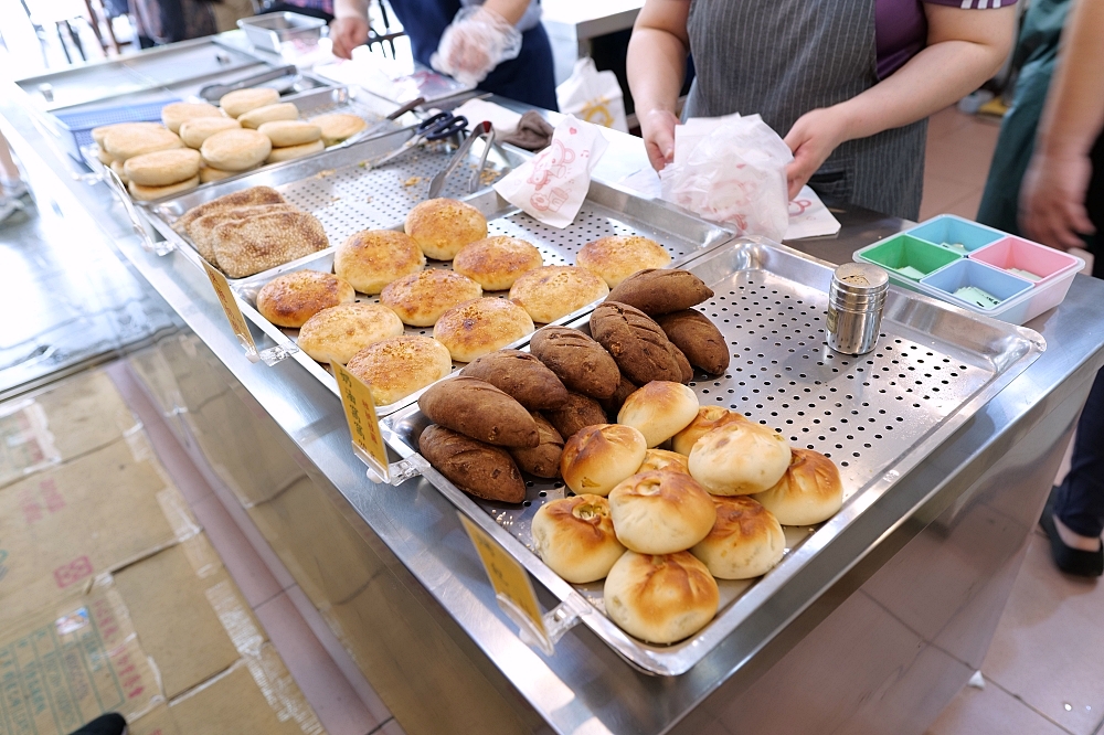花蓮美食推薦｜在地人狂推「府前食坊」，這家蛋餅真的是神級！ @捲捲頭 ♡ 品味生活